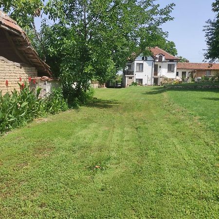 Отель Krushunska Panorama Крушуна Экстерьер фото