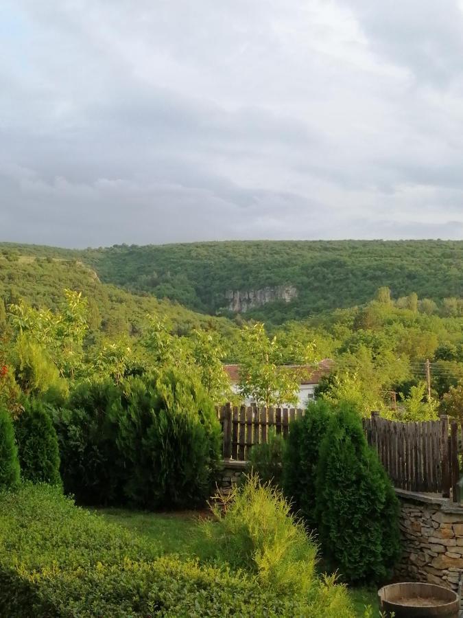 Отель Krushunska Panorama Крушуна Экстерьер фото